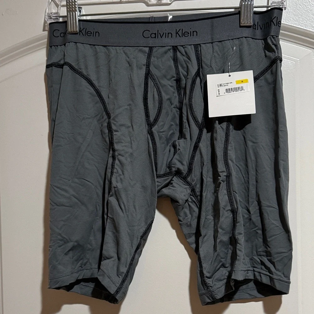 Calvin Klein Men's Gray Cycle Short - Picture 2 of 6